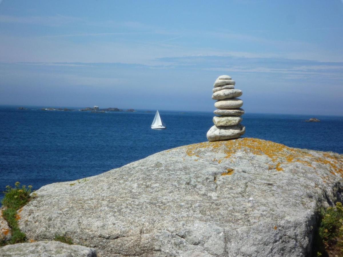 Natural Stone House Close To The Sea, Lannilis Esterno foto